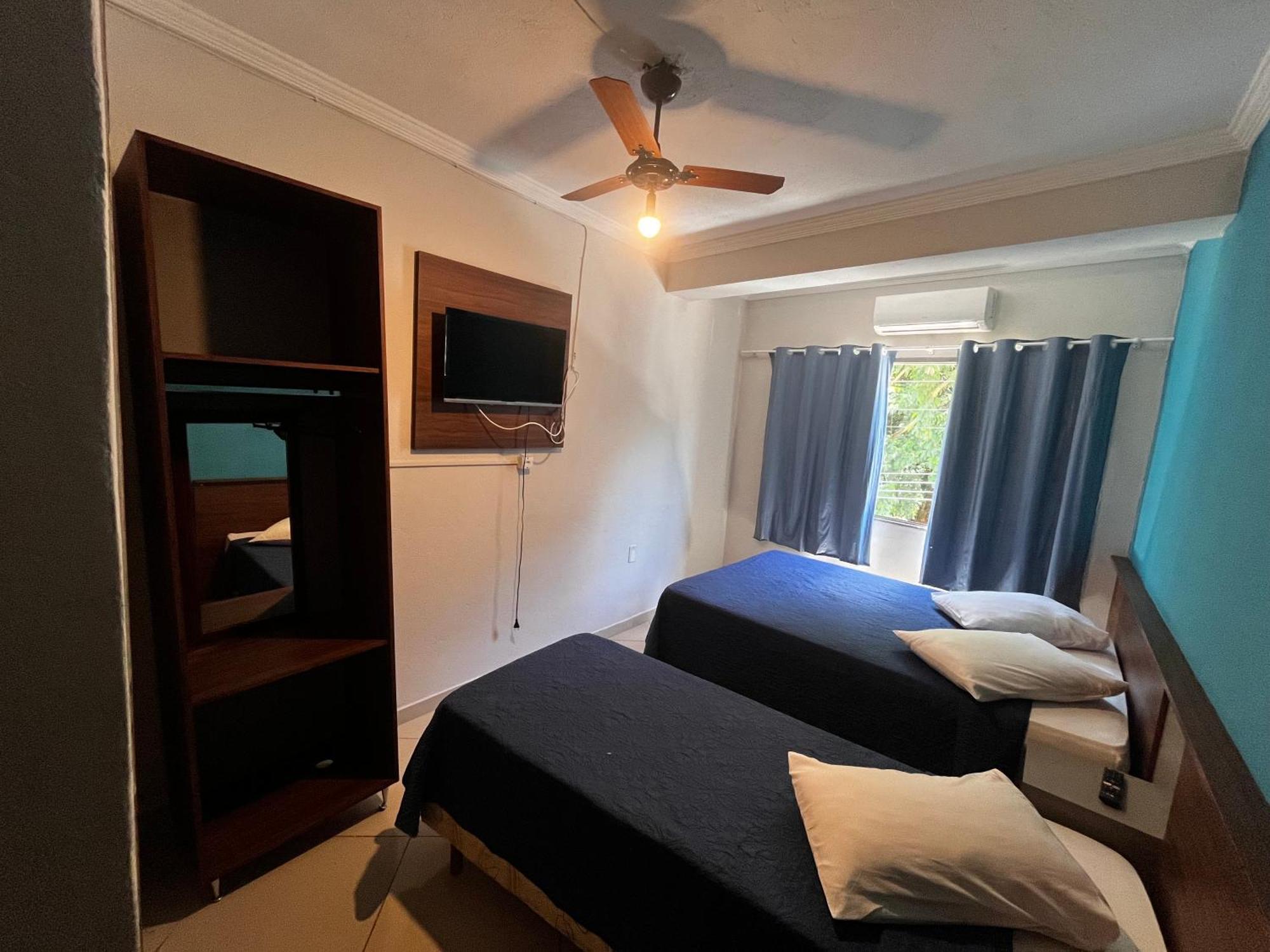 Hotel Cesar Nogueira Aparecida  Kültér fotó