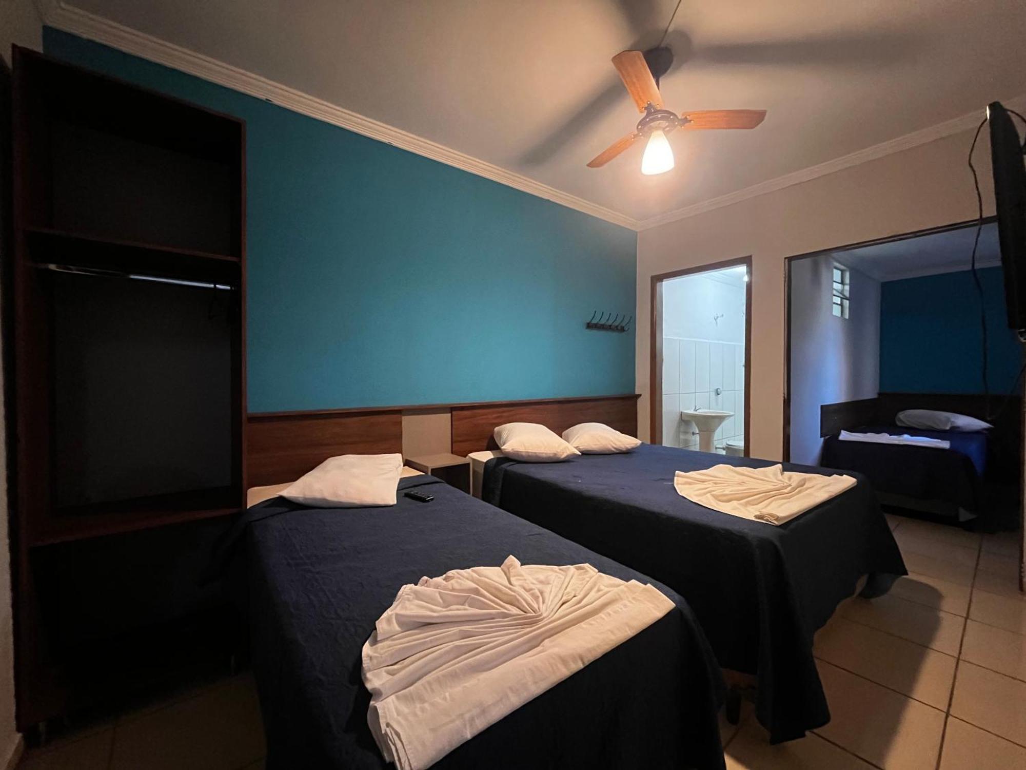 Hotel Cesar Nogueira Aparecida  Kültér fotó